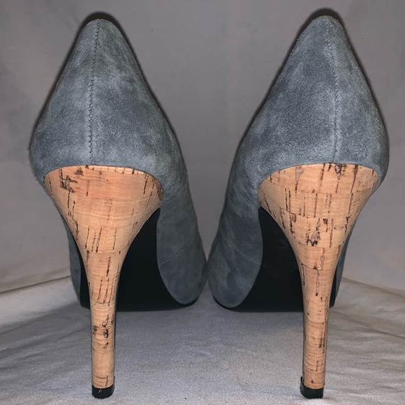 Guess Marciano Suede Peep-Toe 4” Heels Gray/Tan - Picture 3 of 5